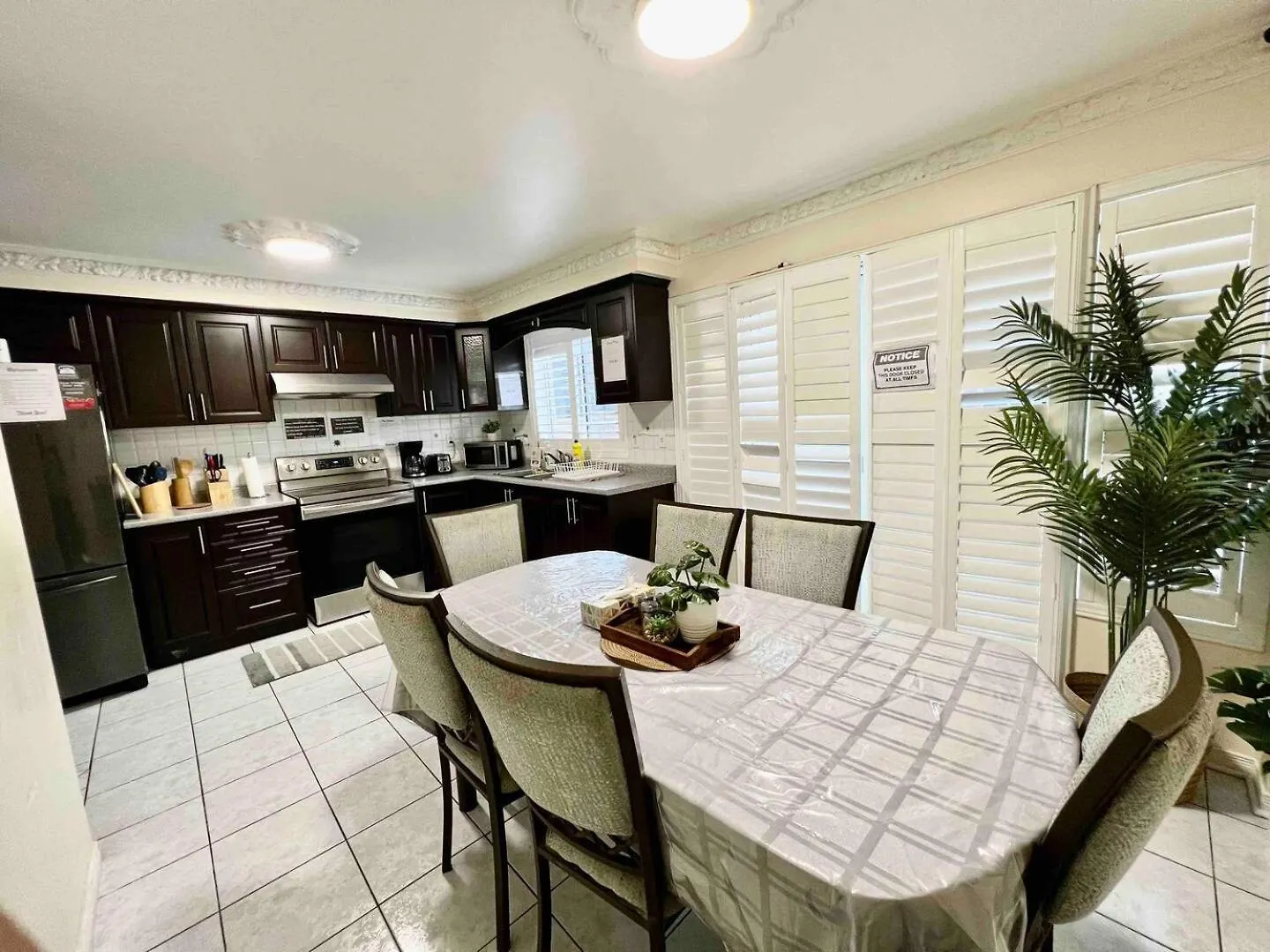 R2 Private Room Near Airport ミシサガ ホテル