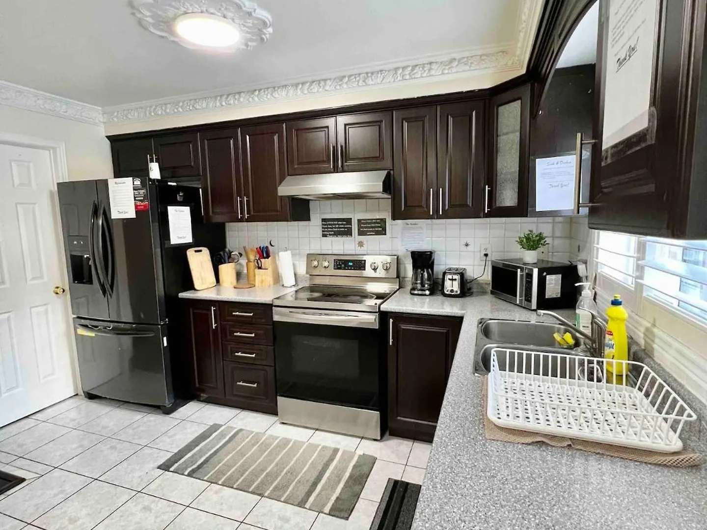 ホテル R2 Private Room Near Airport ミシサガ